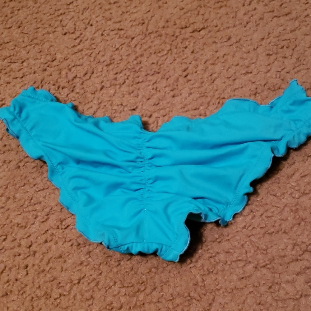 VS Ruffle Swim bottoms - Picture 2 of 2